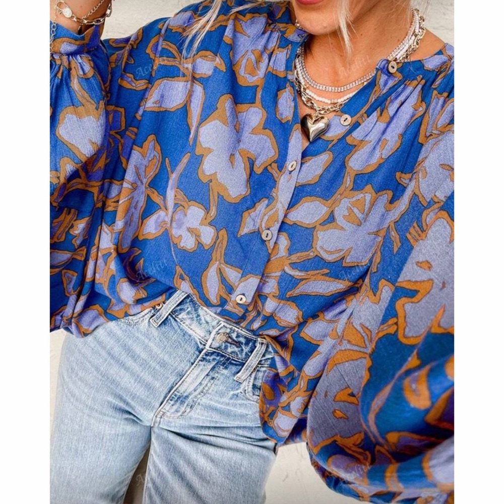 Royal Blue Floral Button Down Back Pleated Oversized Blouse! - Picture 4 of 4